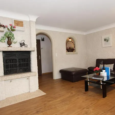 Haus Alpenrose Apartment