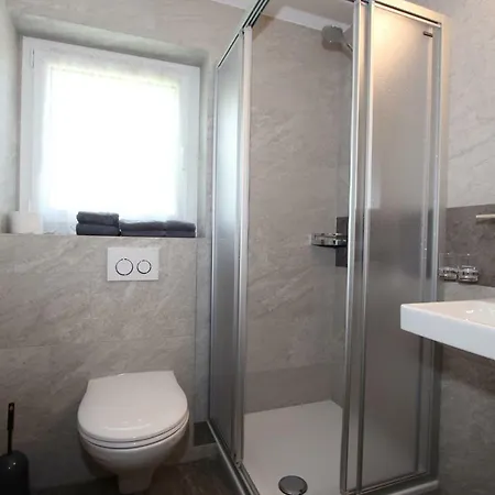 Haus Alpenrose * Saas-Fee